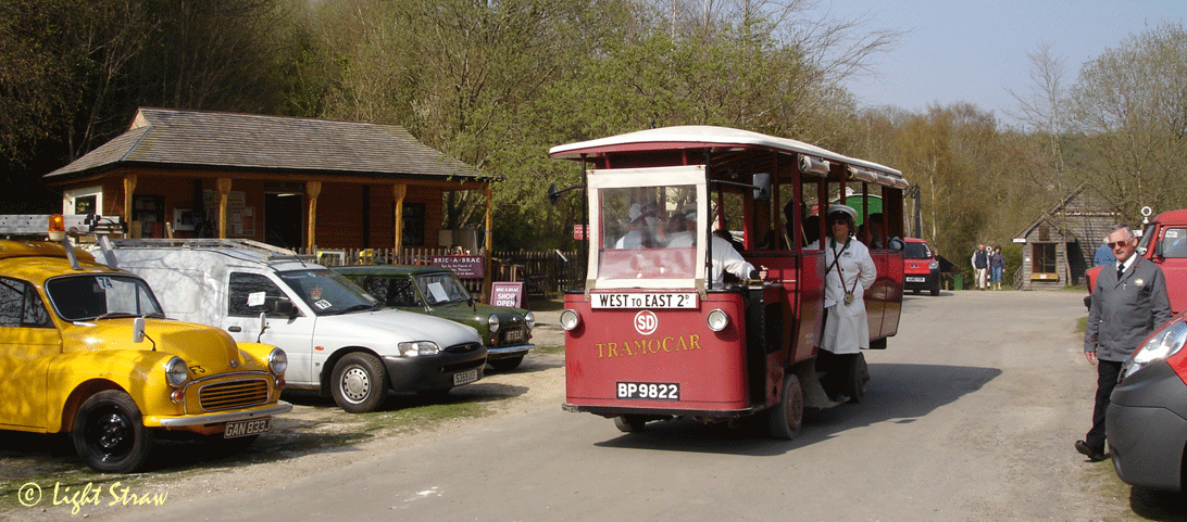 The Tramocar negotiates the busy roadway!